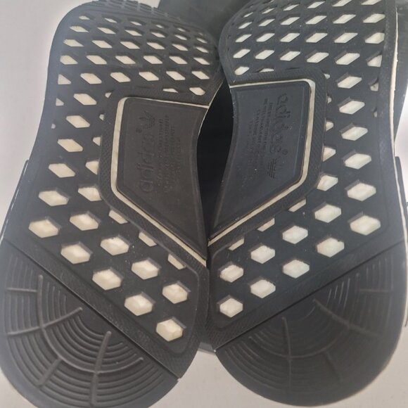 Adidas NMD XR1 PK Primeknit Utility Black Size 11 S77195 Men’s shoes Pre-Owned - Picture 6 of 6